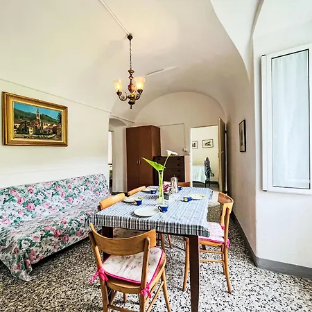 Apartment Casa Petrella - Dol137 By Interhome